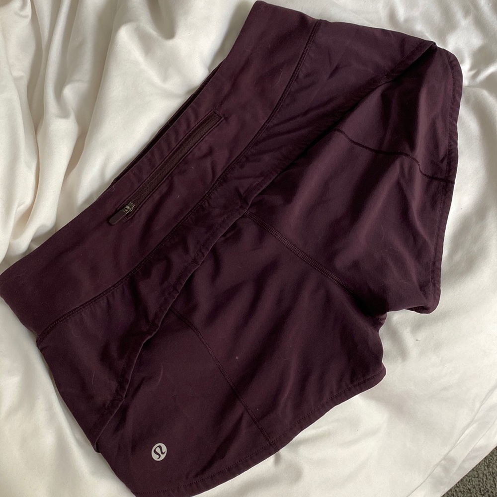 Lululemon Speed up Low Rise lined short in 2.5”